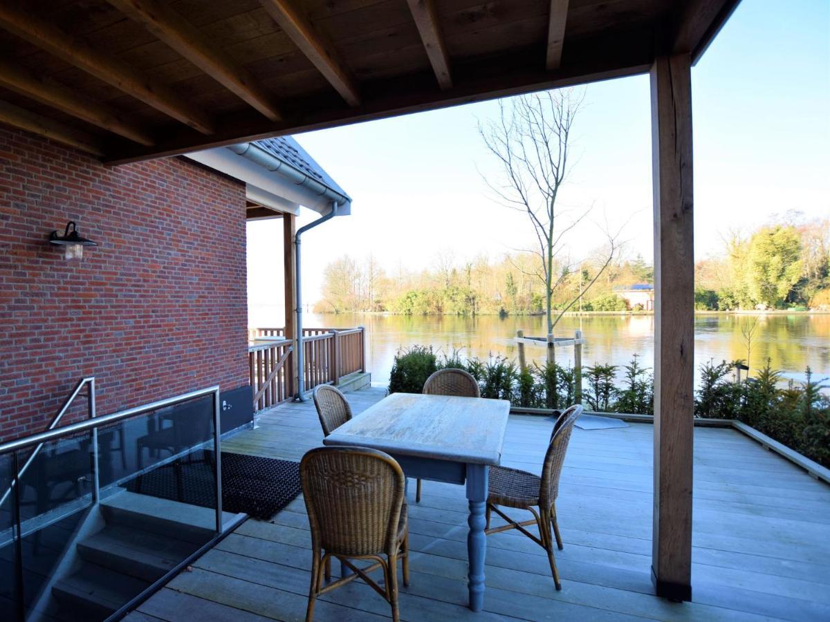 Luxurious Villa With Private Garden In Kaag Luaran gambar